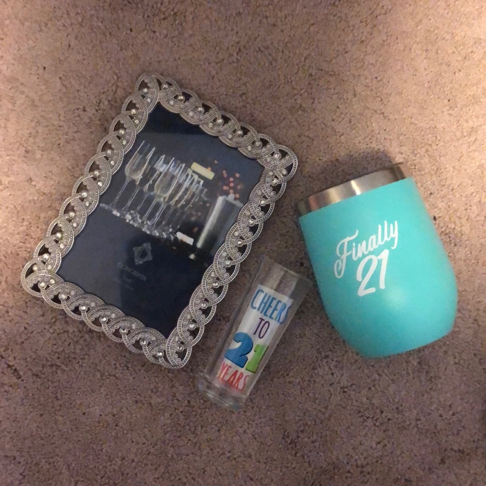 2/$25 21st birthday gift bundle